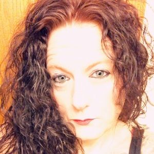 Meet your Posher, Nichole